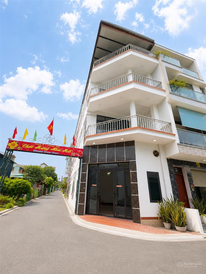 Bán nhà nam hồng (phúc thịnh), đông anh hà nội 80m² lô góc ô tô vào nhà view hồ  chỉ 10,8 tỷ