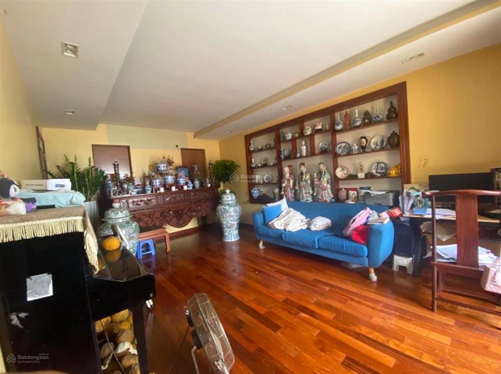 Bán nhà sân vườn đẹp kim chung, thiên lộc đông anh 170m² 2 tầng mt 8m ô tô tránh, chỉ 15,6 tỷ