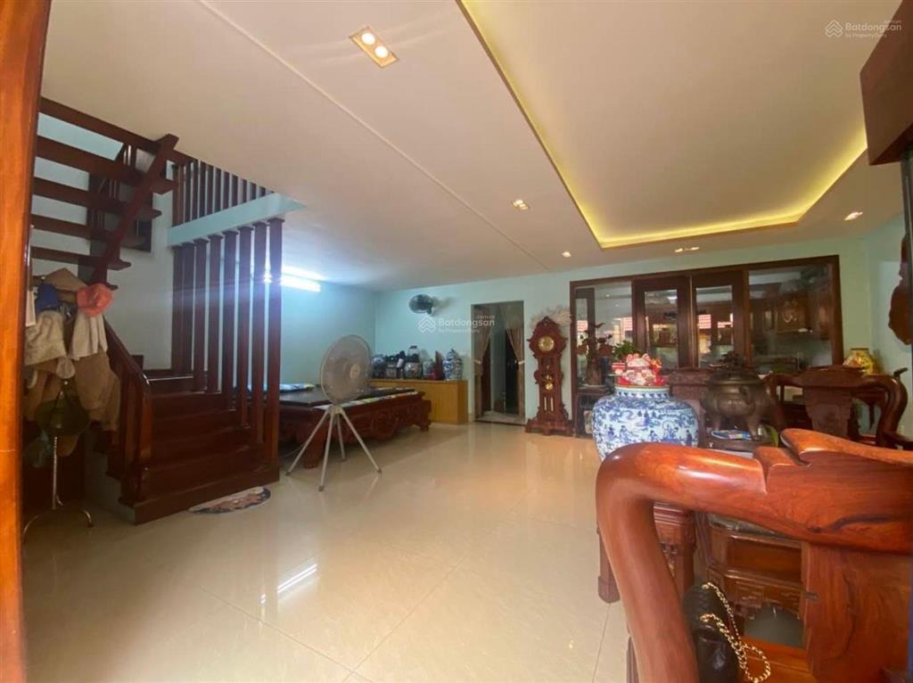 Bán nhà sân vườn đẹp kim chung, thiên lộc đông anh 170m² 2 tầng mt 8m ô tô tránh, chỉ 15,6 tỷ