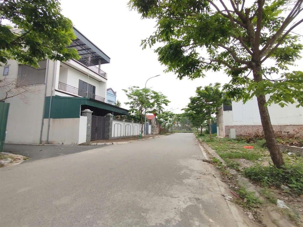 Bán đất nguyên khê, phúc thịnh, đông anh 105m2 full thổ cư đường nhựa ô tô chỉ 5,45 tỷ
