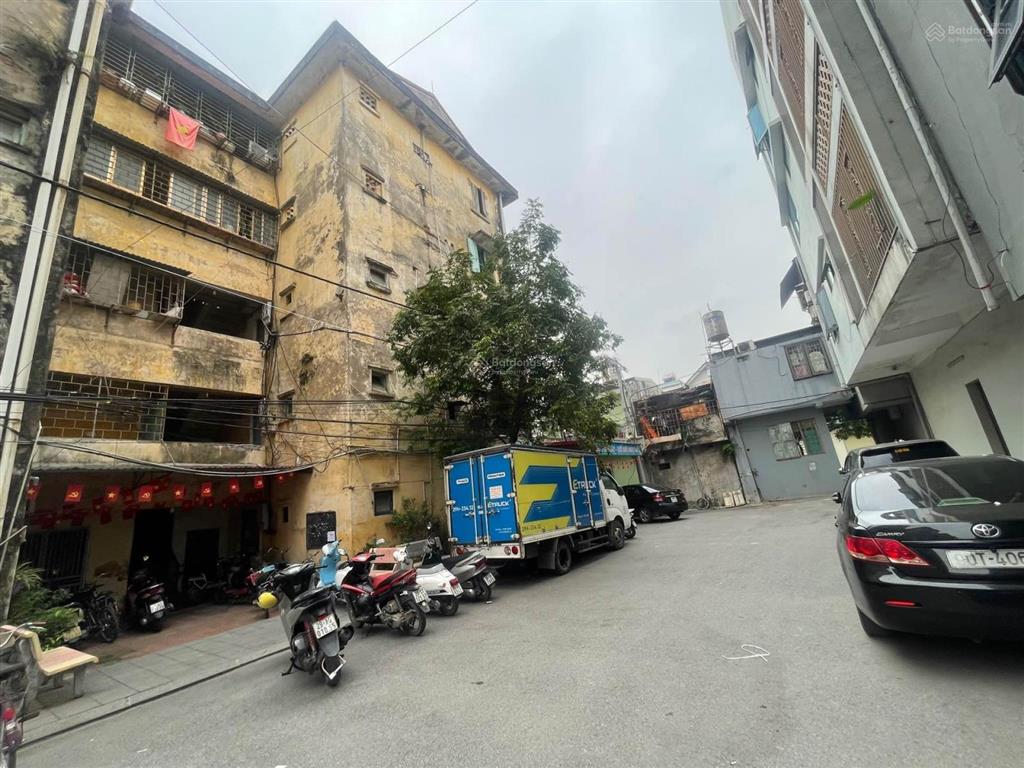 Bán nhà tt nguyên khê, đông anh 42,7m2 khép kín, chỉ 950 triệu