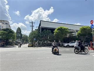 Khuôn đất đẹp nhất hoàng hữu nam  thủ đức  góc 2 mặt tiền  27x40m  1080m2 thổ cư  giá 119 tỷ