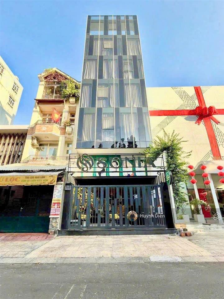 Dòng tiền 81 tr/th  mặt tiền đinh tiên hoàng q1  cn 50m2  nhà 5 tầng thang máy  giá chỉ 18,5 tỷ