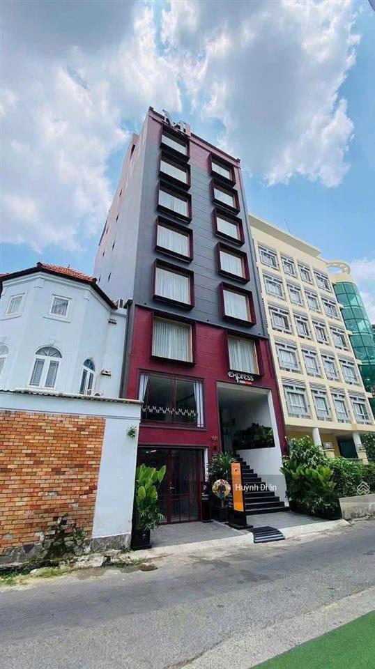 Định cư bán gấp siêu phẩm tòa chdv nguyễn trãi q1 hầm 6 tầng dt 10x18m  hđt 160tr/th  giá 29 tỷ