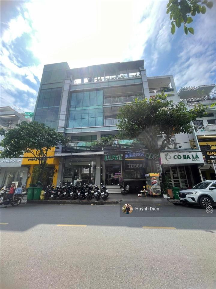 Ngang 9m  mặt tiền lê văn sỹ tân bình  dt 9x18m  4 tầng  hđt 120tr/th  giá 32 tỷ tl