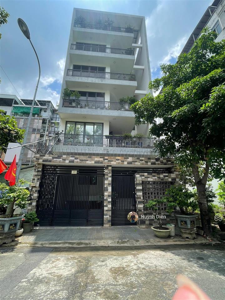 Chỉ 48 tỷ  tòa nhà hầm 6 tầng ngay đs 56  trương văn bang q2 dt 8x20m đang cho thuê 150tr/tháng