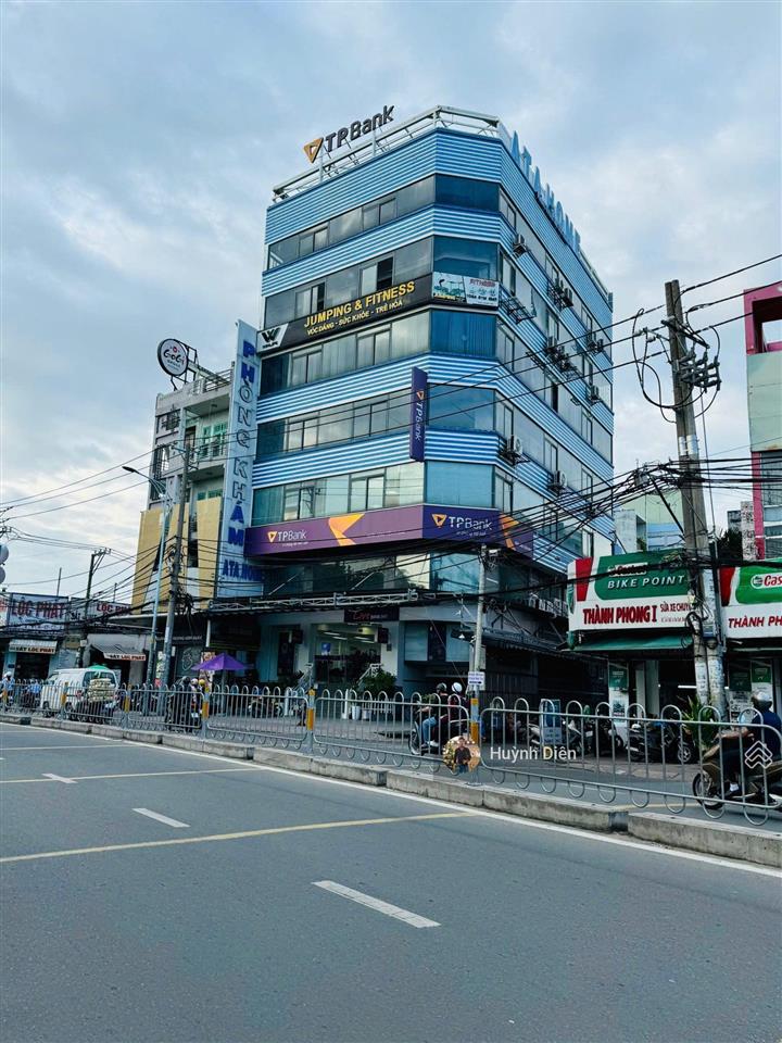 Siêu tốt! tòa nhà góc 2mt lê văn quới  14x25m cn 350m2  hầm 7 tầng  tpbank thuê 350tr  giá 74tỷ