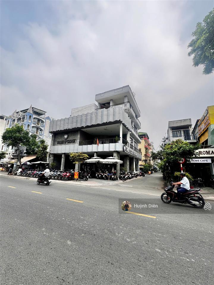 Siêu phẩm! góc 2 mặt tiền lê văn sỹ, q3  16x26m (416m2)  2 tầng  hđt 200tr/th  giá 65 tỷ