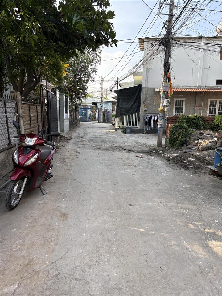 Nhà 96m2 (6x16) gò cát, phú hữu, tp thủ đức. (7tỷ490)