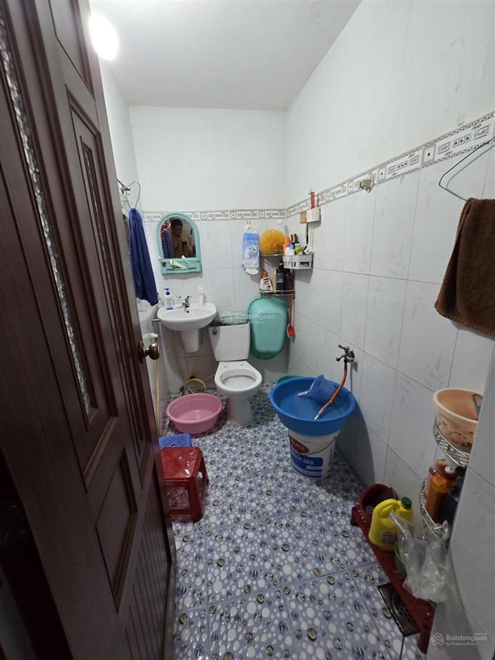 Nhà 2 tầng, 4pn (5x11.1) đường 898, phú hữu, tp thủ đức(3ty99)