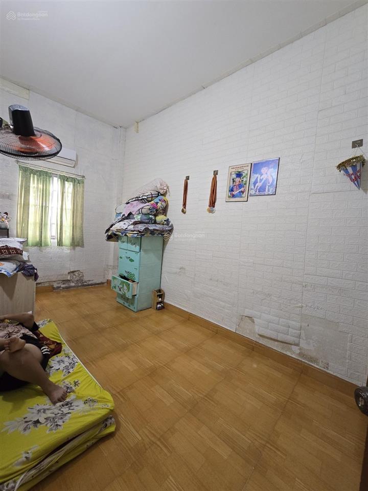 Nhà 2 tầng, 4pn (5x11.1) đường 898, phú hữu, tp thủ đức(3ty99)