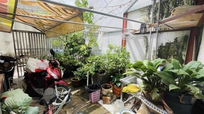 Nhà 80m² (7x12m) lê văn thịnh, q2 (5tỷ290)