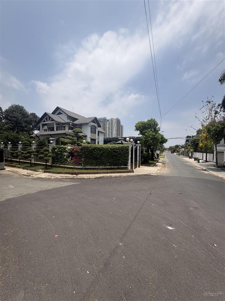 Đất 183m (7x26) kdc bách khoa, đỗ xuân hợp , tp thủ đức(13ty99)