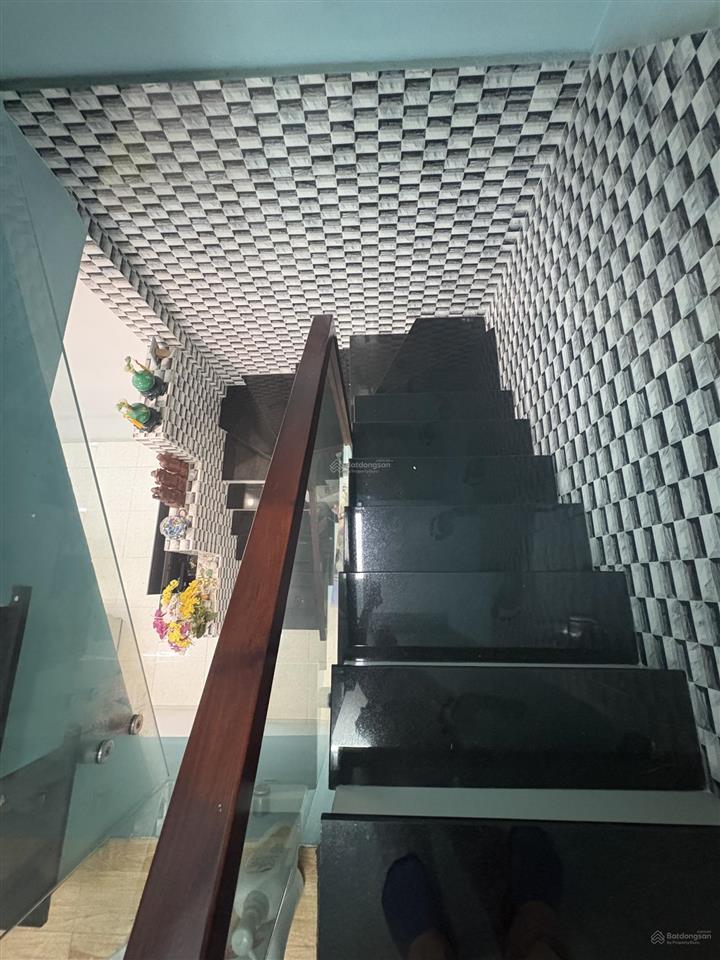  nhà 3 tầng, 60m (3.6x18) đường 3, trường thọ, thủ đức (5ty090)