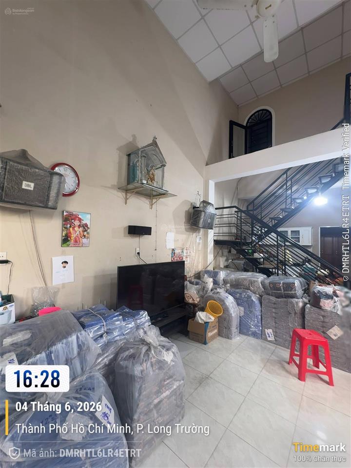 Nhà 66m2 (5.2x13) kdc gò cát, phú hữu, thủ đức (4tỷ290)