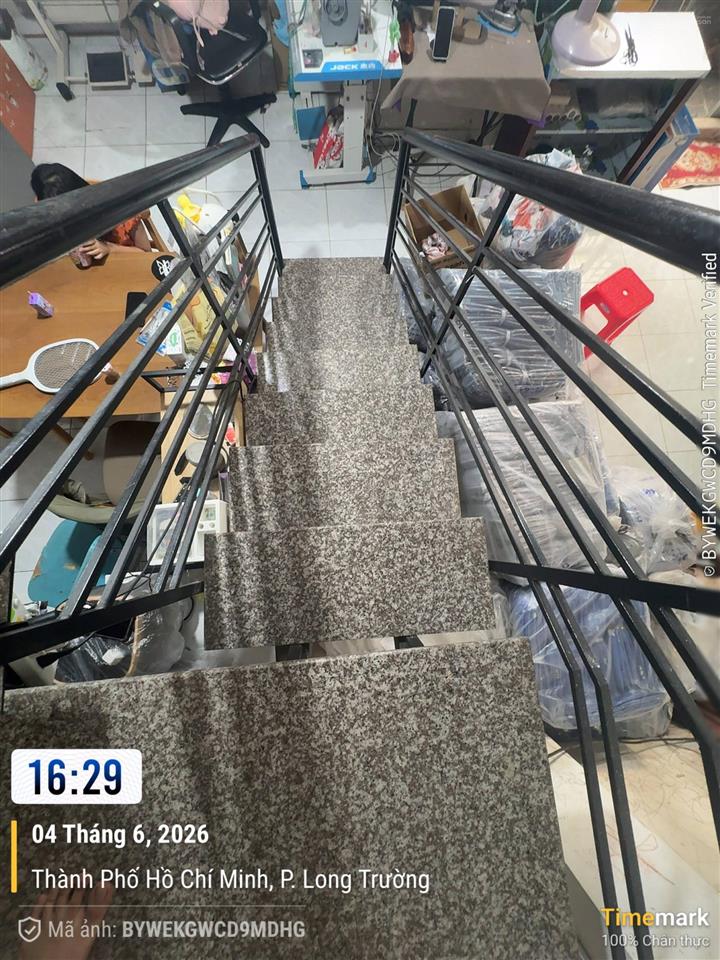 Nhà 66m2 (5.2x13) kdc gò cát, phú hữu, thủ đức (4tỷ290)