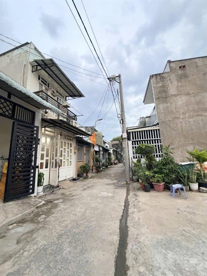 Nhà c4 135m (5x27) hẻm 1xx nguyễn duy trinh, long trường, q9 (3tỷ690)