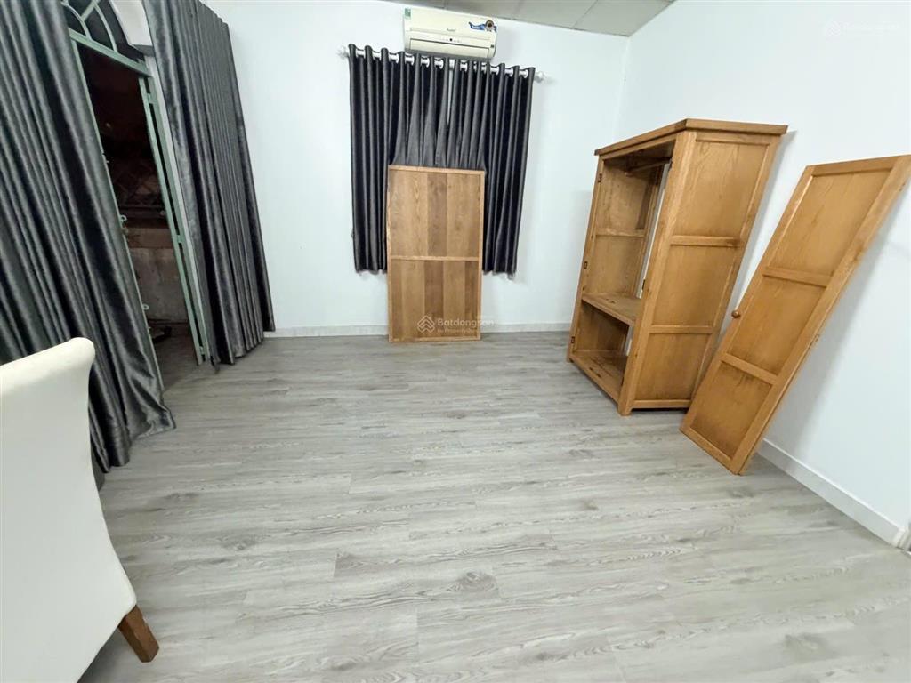 Nhà 2 tầng, 70m (5.4x13) mt đường 2, long trường , q9 (5ty960)