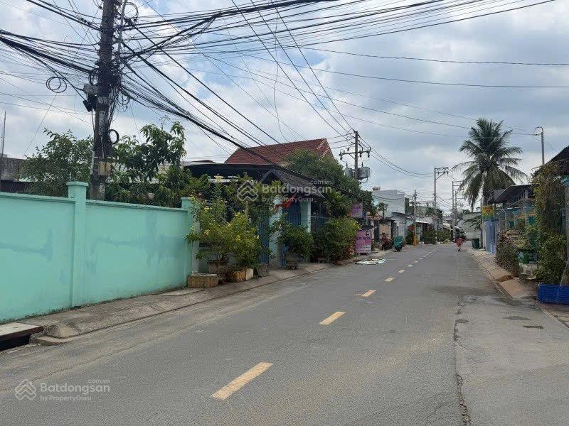 Nhà c4 103m2 (5x22) đường 1, long trường, q9 (5tỷ590)