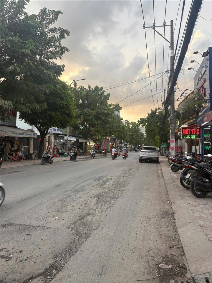 Dãy trọ 64m (4.2x12) lê văn thịnh, quận 2 (5ty190)