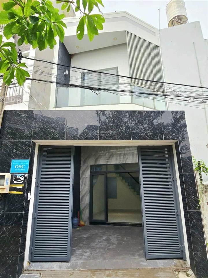 Nhà 2 tầng, 85m (4.8x14.6) mt 836, phú hữu q9 (5ty890)