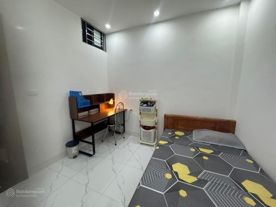 Bán nhà siêu rẻ p.chương mỹ. 31,7m2,4 tầng. giá chỉ 2,8 tỷ. full nội thất chỉ việc xách valy tới ở