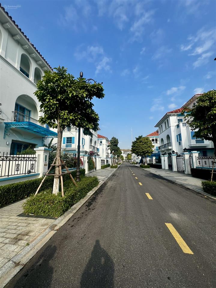 Chính chủ bán biệt thự song lập sun grand city feria hạ long mallorca 235m sổ hồng lâu dài