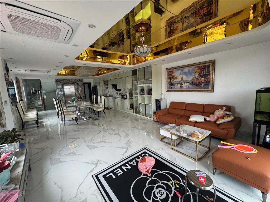 Bán nhà riêng phố trạm long biên  89m2 8 tầng ô tô tránh full nội thất gần aeon long biên, giá rẻ