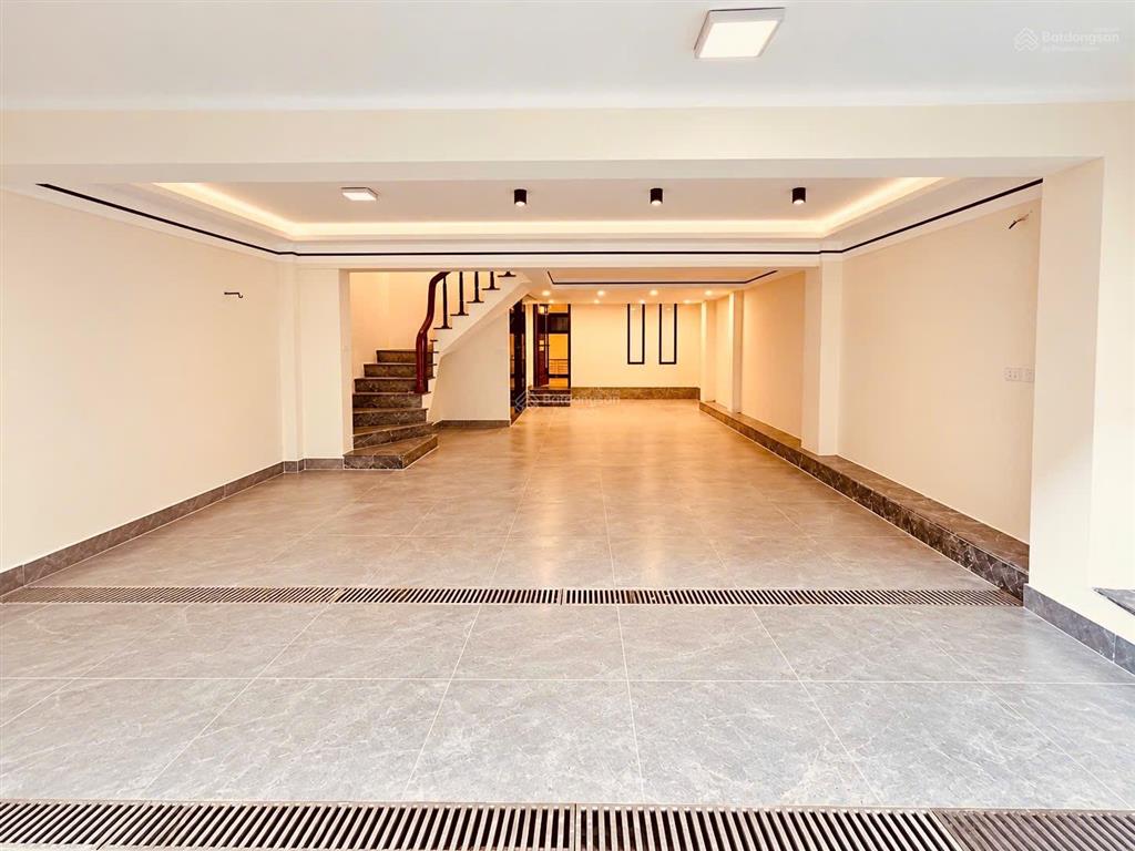 Hoàng minh đạo  bồ đề long biên  107m2, 7 tầng dân xây  rộng 7m bề thế  view tâm anh, vùng lõi