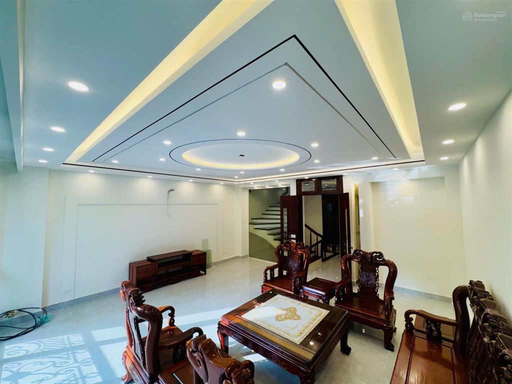 Hoàng minh đạo  bồ đề long biên  107m2, 7 tầng dân xây  rộng 7m bề thế  view tâm anh, vùng lõi