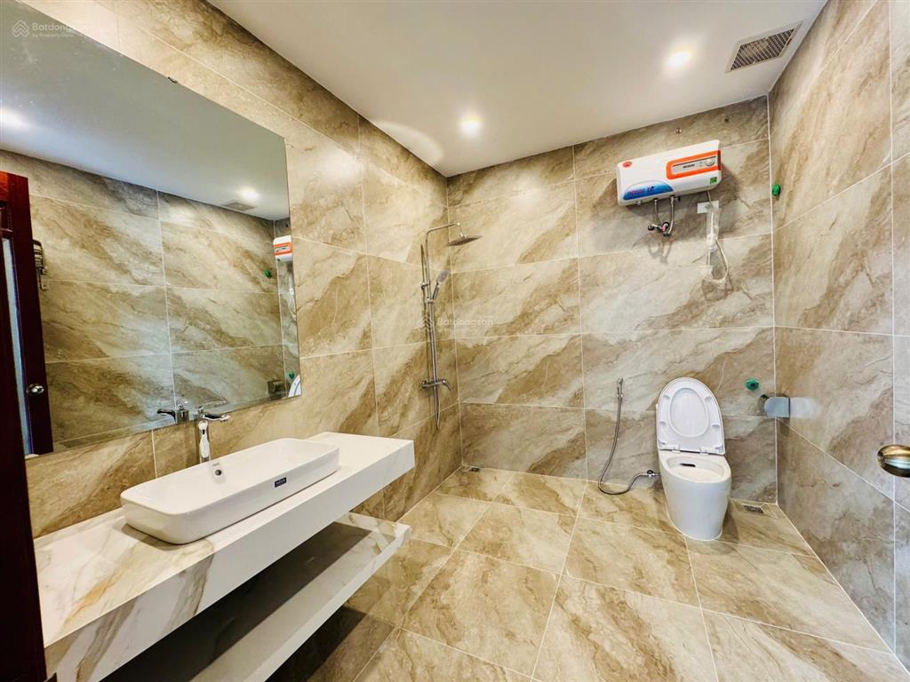 Hoàng minh đạo  bồ đề long biên  107m2, 7 tầng dân xây  rộng 7m bề thế  view tâm anh, vùng lõi