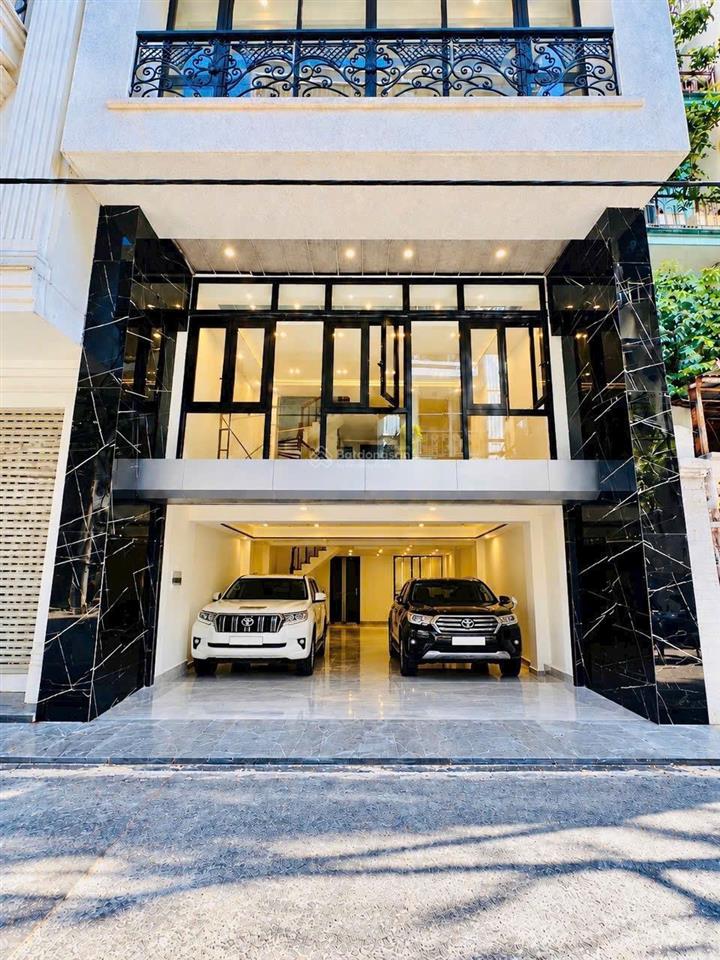 Hoàng minh đạo  bồ đề long biên  107m2, 7 tầng dân xây  rộng 7m bề thế  view tâm anh, vùng lõi