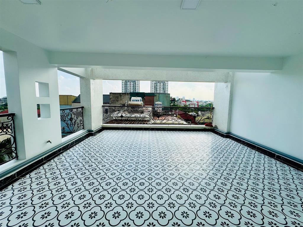Hoàng minh đạo  bồ đề long biên  107m2, 7 tầng dân xây  rộng 7m bề thế  view tâm anh, vùng lõi