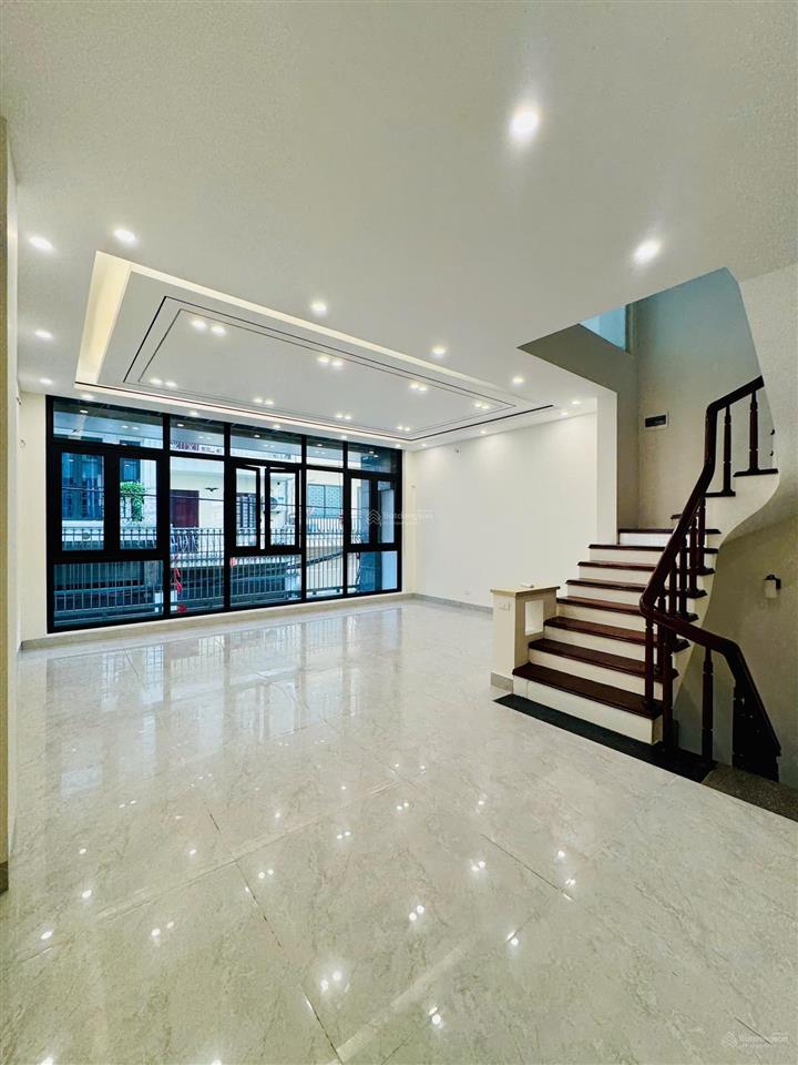 Hoàng minh đạo  bồ đề long biên  107m2, 7 tầng dân xây  rộng 7m bề thế  view tâm anh, vùng lõi