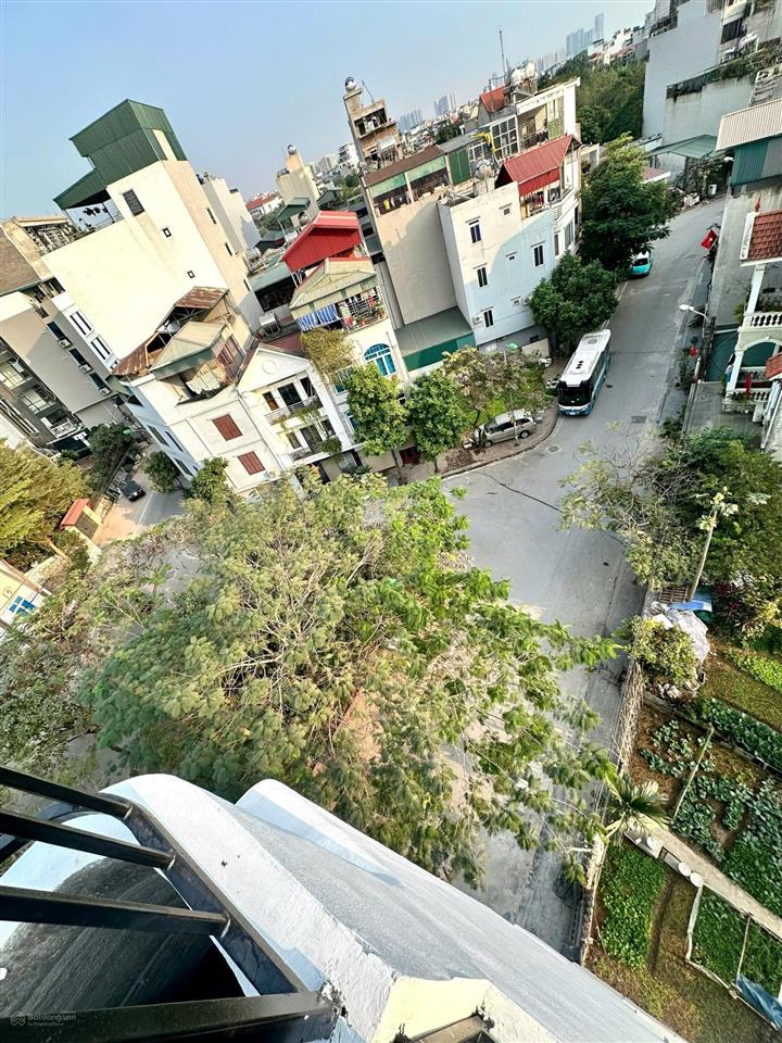 Giảm sốc bán gấp tòa nhà góc 3 thoáng x6 thạch bàn, long biên! 100 m2 7 tầng  dòng tiền khủng