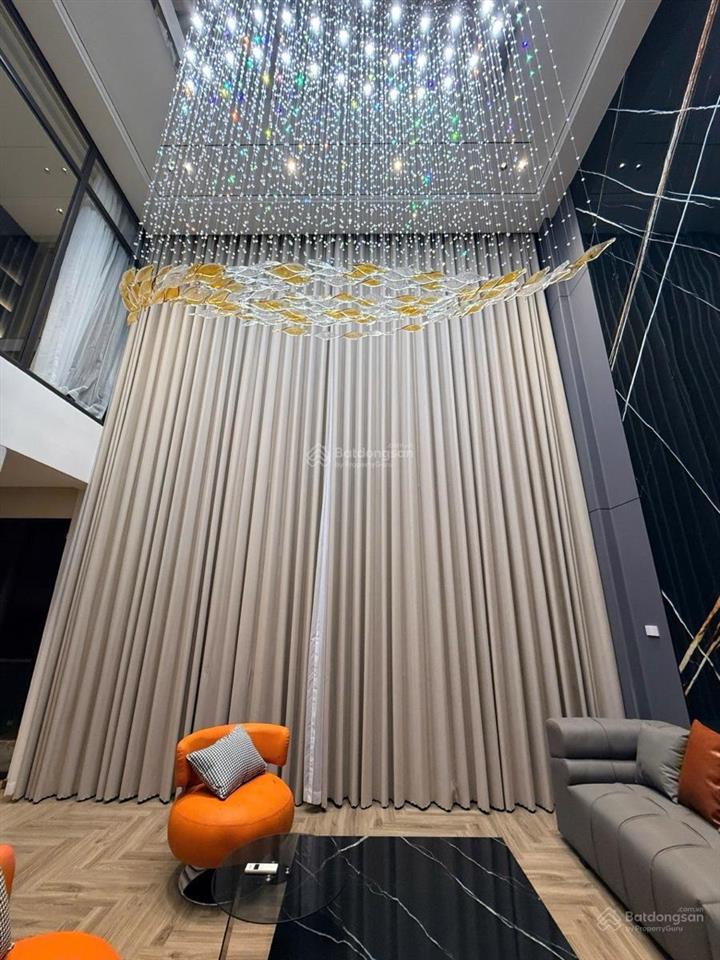 Bán nhà nguyễn sơn, bồ đề, long biên 86m², 7 tầng thang máy, gara 2 ô tô, mt 7,65m, 26 tỷ