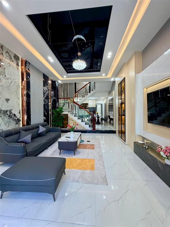 Nhà mt full nội thất tại đường dương đức hiền, phường hòa khánh, tp đà nẵng cần bán