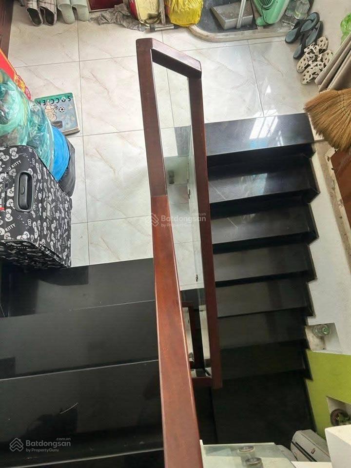 Nhà hẻm 8 m thông  hàn hải nguyên q11 4 tầng  ( 4 x 9 ) giá 7,7 tỷ tl