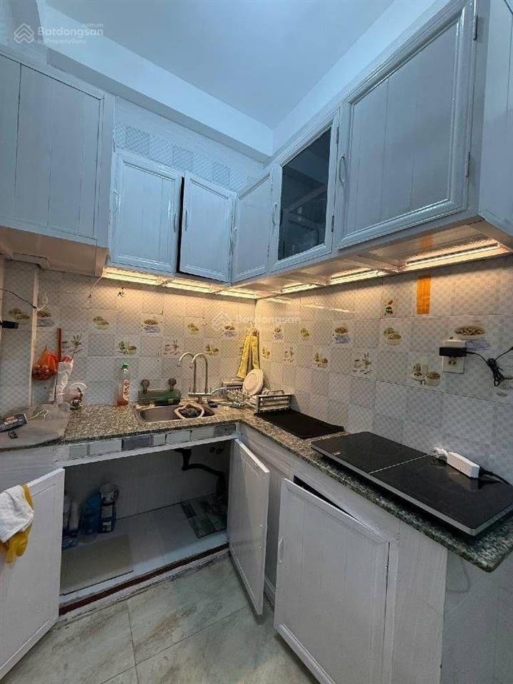 Khu vip nguyễn trãi q5  4 tầng  hẻm thông  (3x10) sát mặt tiền  chỉ 5,75 tỷ tl