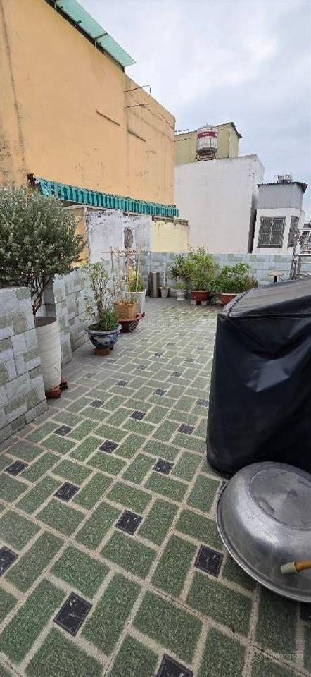 Gần mặt tiền hồng bàng q.11  ngay cầu vượt minh phụng  44m2  4 tầng  hẻm 4 m  giá 6,8 tỷ tl