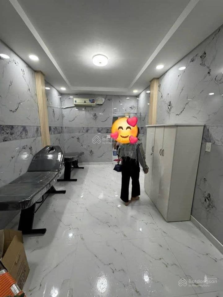 Hẻm 5 m  3,3x15m  khu kinh doanh nguyễn trãi q5, sát mặt tiền,