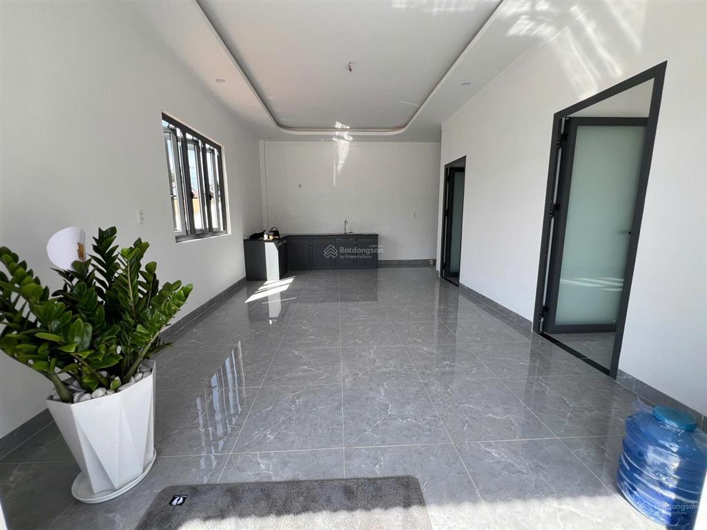 Giảm sốc nhà nguyên căn trung tâm lộc an  lâm đồng / 266,6m2/ 2pn. 1wc... 0379 413 ***