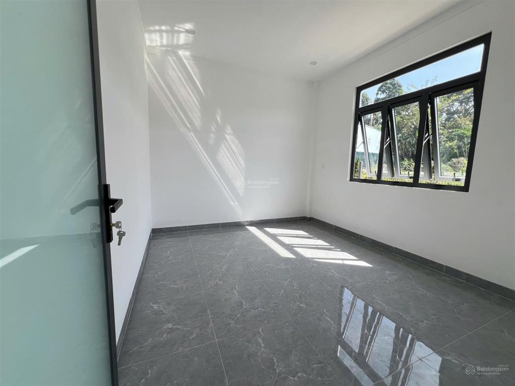 Giảm sốc nhà nguyên căn trung tâm lộc an  lâm đồng / 266,6m2/ 2pn. 1wc... 0379 413 ***