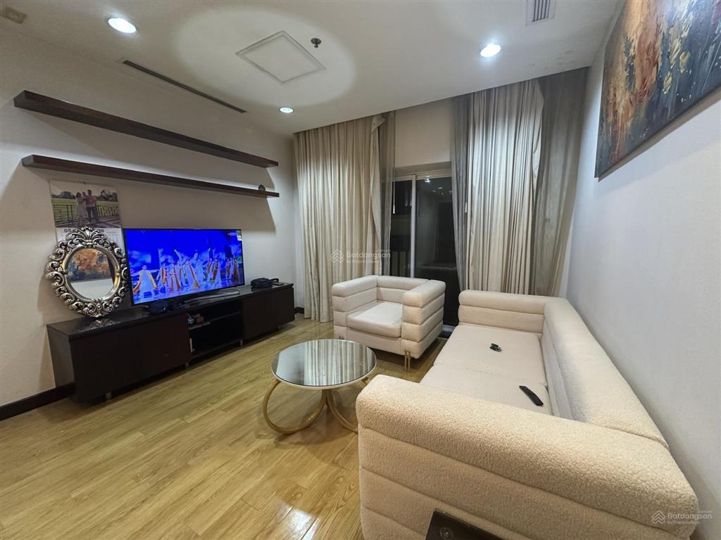 Chính chủ cần bán căn hộ 2pn hòa bình green. diện tích 70m2 full nội thất