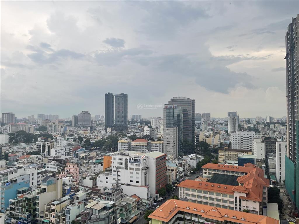 Bán căn hộ 3pn tầng cao central garden quận 1
