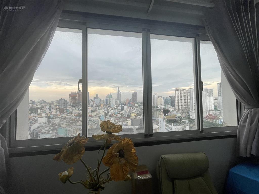Bán căn hộ 3pn tầng cao central garden quận 1