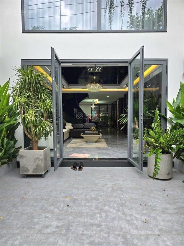 Cần bán nhà kdc ngay metro phú mỹ  5x20  full nội thất cao cấp  4 tầng 6pn  giá 16.8 tỷ tl