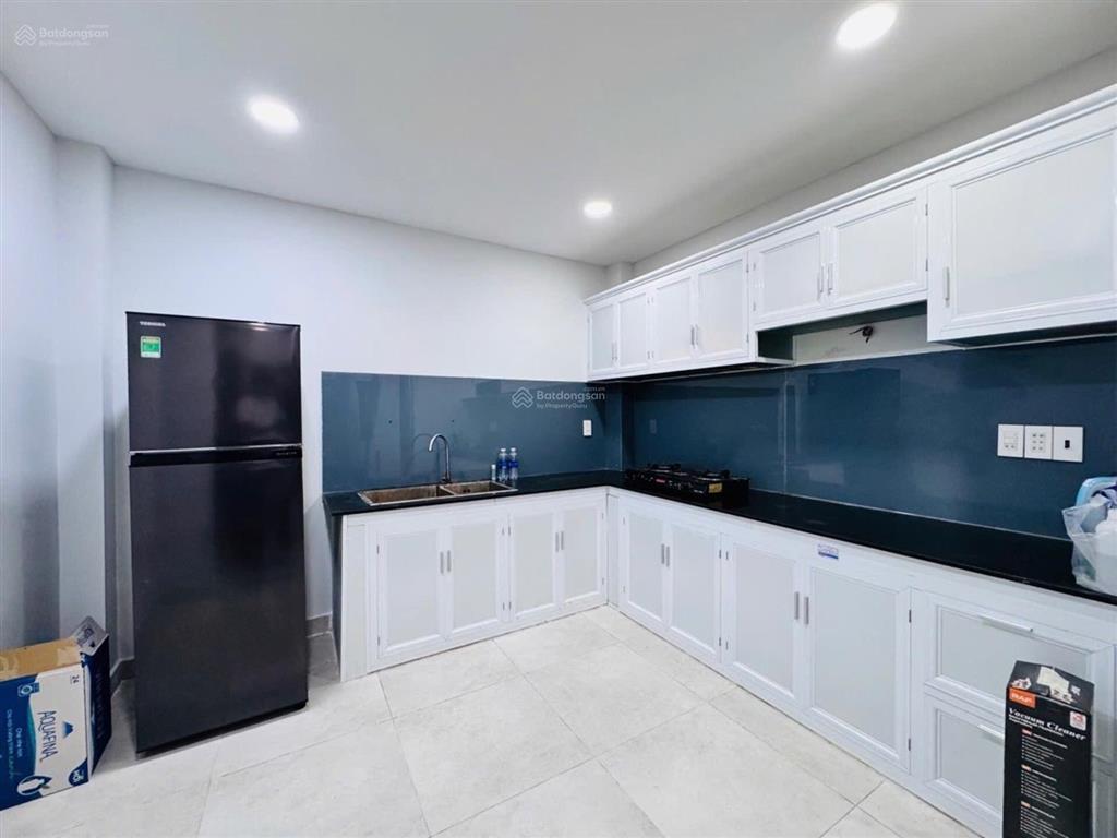 Kế hxh  sân để xe rộng  nguyễn văn đậu  full nội thất  chỉ hơn 7 tỷ