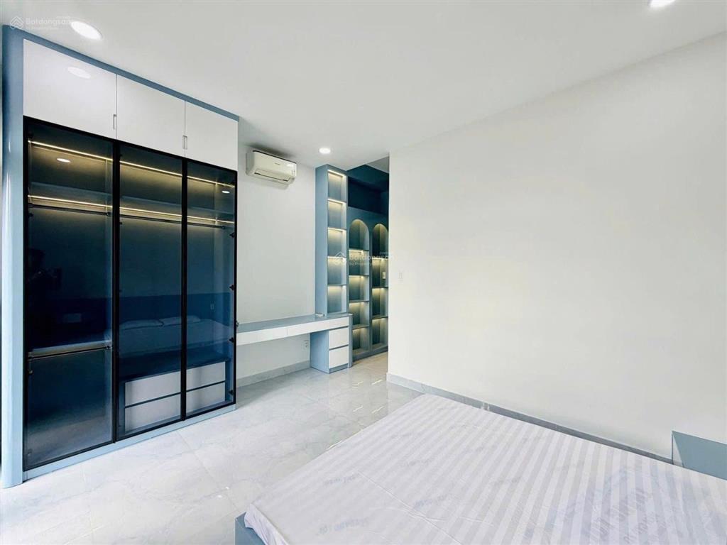 Hàng xóm cán bộ  hxh né nhau  view công viên gò vấp  nhà dương quảng hàm