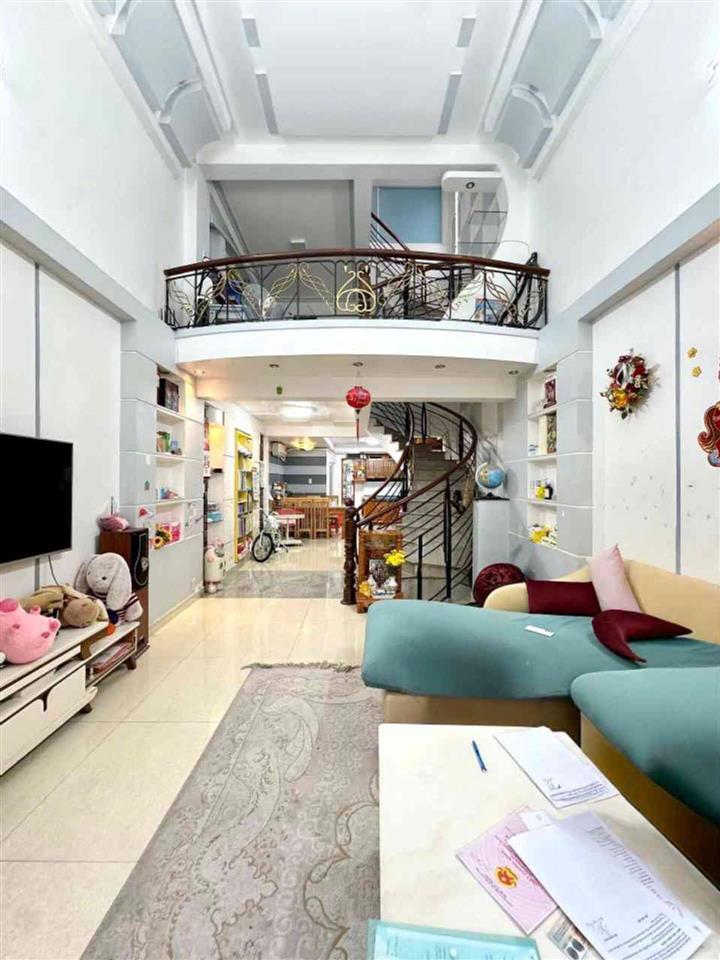 Diện tích lớn, phòng ngủ rộng, tiện ích cao cấp, nhà phan văn trị, 74m, 3 tầng chắc chắn